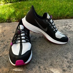 Nike Air Zoom Pegasus 35 Men’s Shoes, size 7.5/women’s size 9